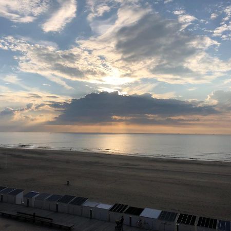Luxe App - Zeedijk Mariakerke - Prachtig Zeezicht Oostende Exterior foto